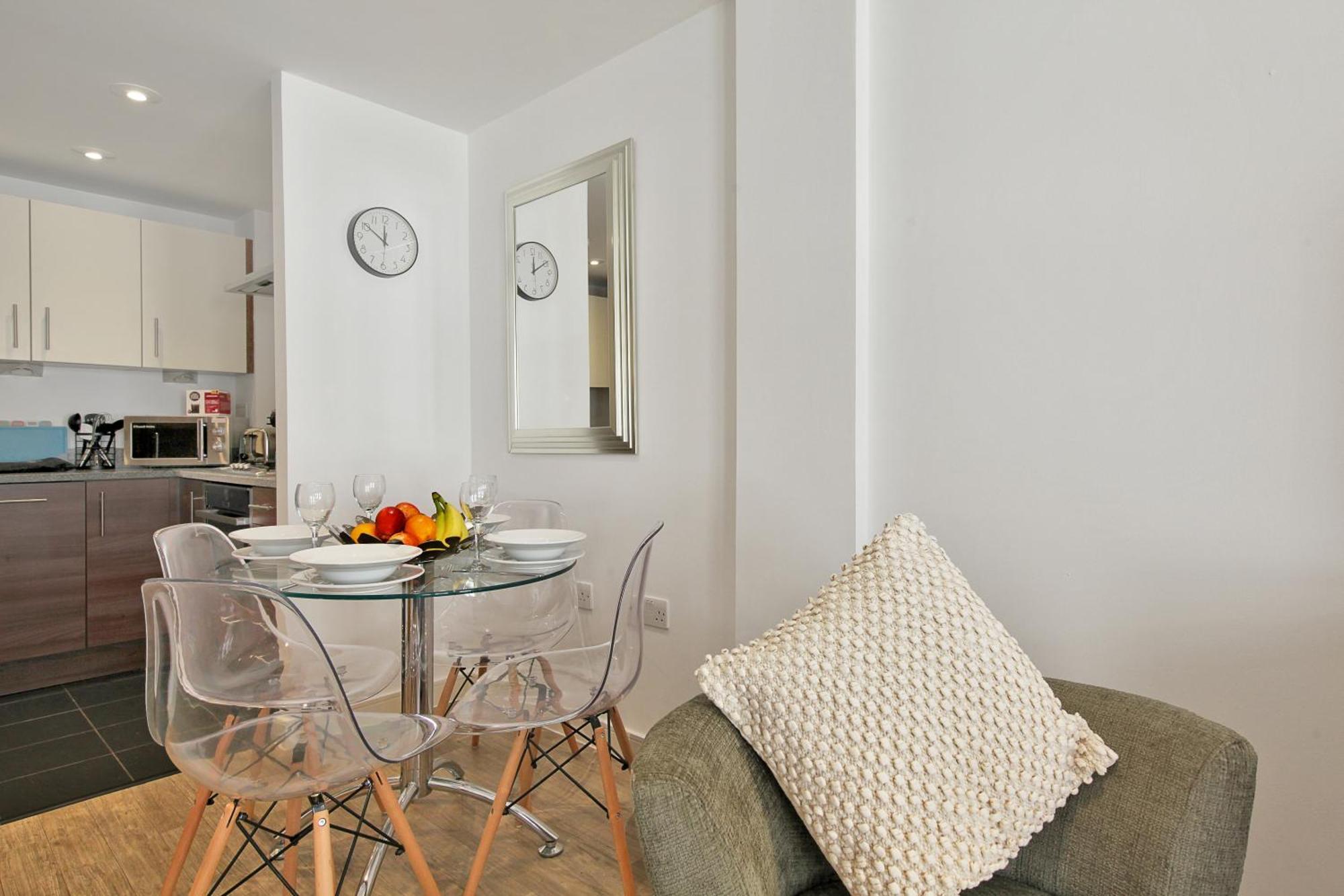 2 Bed Executive Apartment Next To Liverpool Street Free Wifi By City Stay Aparts Лондон Екстер'єр фото