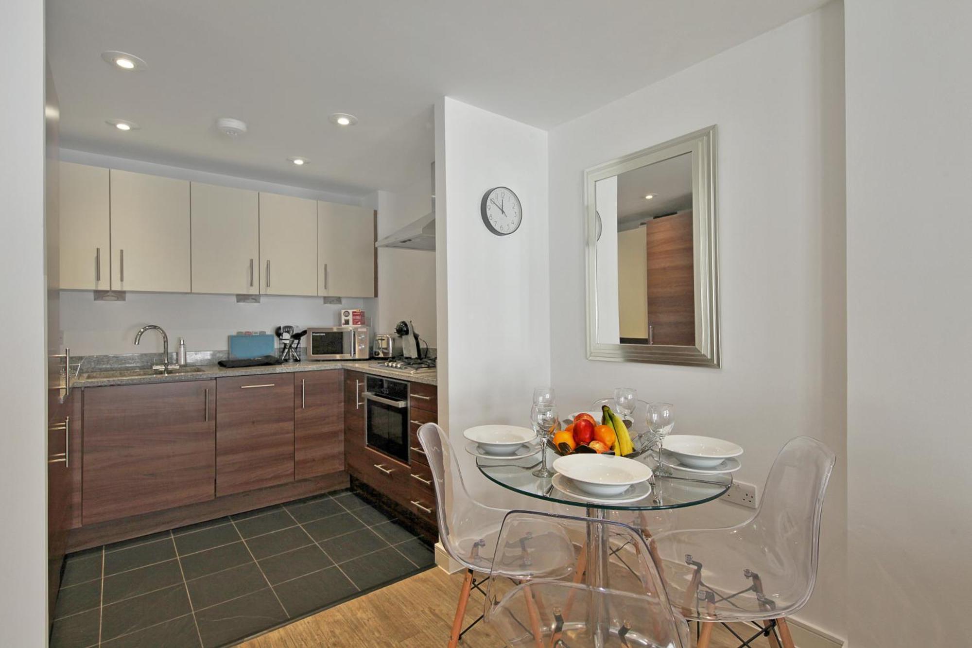 2 Bed Executive Apartment Next To Liverpool Street Free Wifi By City Stay Aparts Лондон Екстер'єр фото