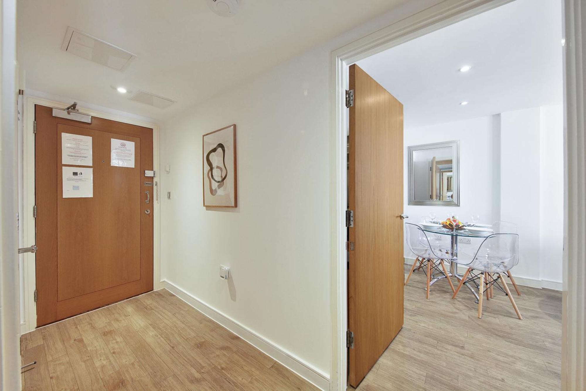 2 Bed Executive Apartment Next To Liverpool Street Free Wifi By City Stay Aparts Лондон Екстер'єр фото
