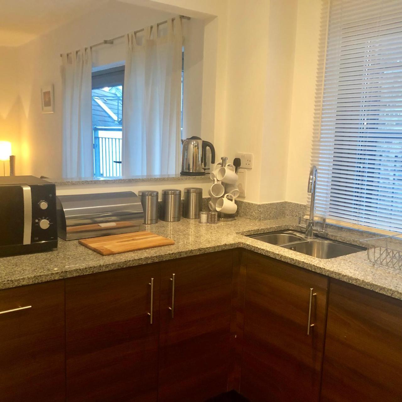 2 Bed Executive Apartment Next To Liverpool Street Free Wifi By City Stay Aparts Лондон Екстер'єр фото